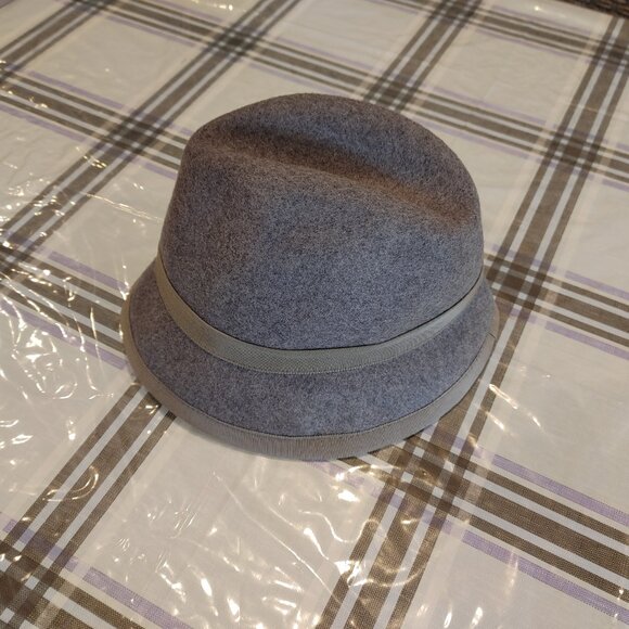 Women's hat 100% Wool color: Gray - Picture 2 of 8
